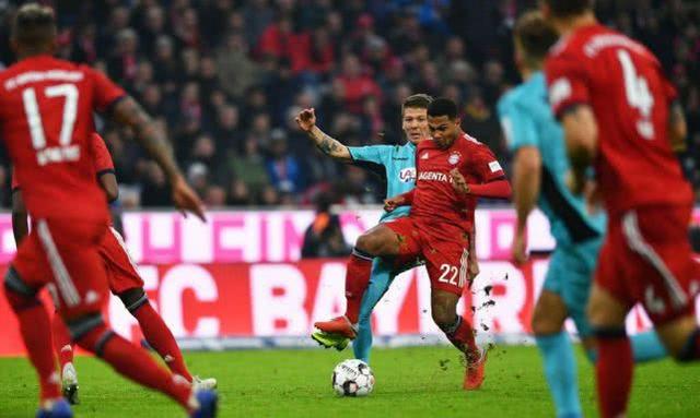  弗赖堡战术执行堪称典范，德甲务实风格收获佳绩